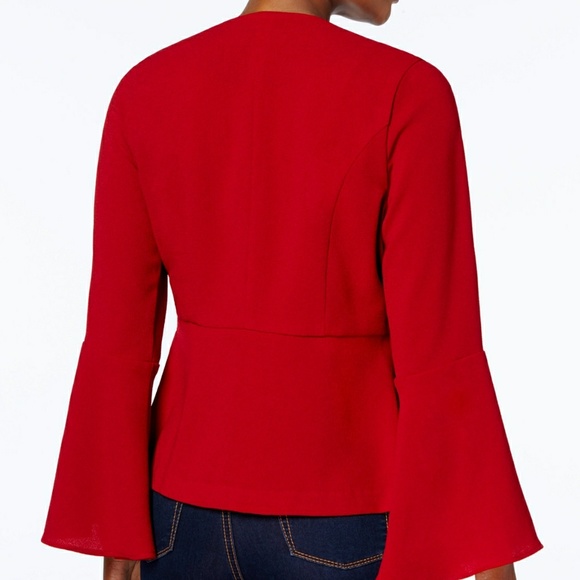 📣LAST ONE📣 🦄BELL SLEEVED BLAZER🦄 - Picture 2 of 2